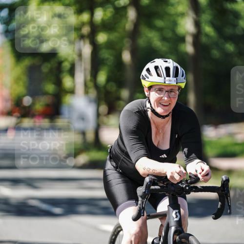 09.08.2026 - GEWOBA Citytriathlon Bremen Michael Burmester http://msf.ph/oto/9943422 09.08.2026 14:45:33 Radfahren 219, 296, 380, 460, 474, 476, 499, 505 meine-sportfotos.de