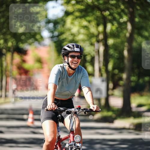 09.08.2026 - GEWOBA Citytriathlon Bremen Michael Burmester http://msf.ph/oto/9943423 09.08.2026 14:45:33 Radfahren 219, 296, 380, 460, 474, 476, 499, 505 meine-sportfotos.de