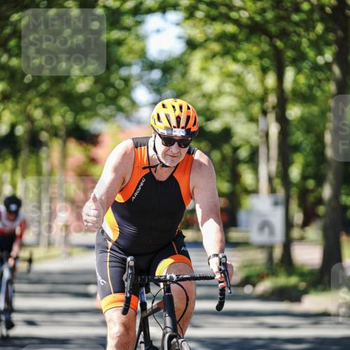 09.08.2026 - GEWOBA Citytriathlon Bremen Michael Burmester http://msf.ph/oto/9943439 09.08.2026 14:45:52 Radfahren 246, 248, 332, 367, 451, 465, 496, 524 meine-sportfotos.de