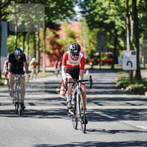 09.08.2026 - GEWOBA Citytriathlon Bremen Michael Burmester http://msf.ph/oto/9943440 09.08.2026 14:45:53 Radfahren 246, 248, 332, 367, 451, 465, 496, 524 meine-sportfotos.de