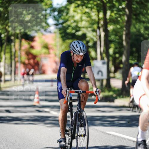 09.08.2026 - GEWOBA Citytriathlon Bremen Michael Burmester http://msf.ph/oto/9943444 09.08.2026 14:45:54 Radfahren 246, 248, 332, 367, 451, 465, 496, 524 meine-sportfotos.de
