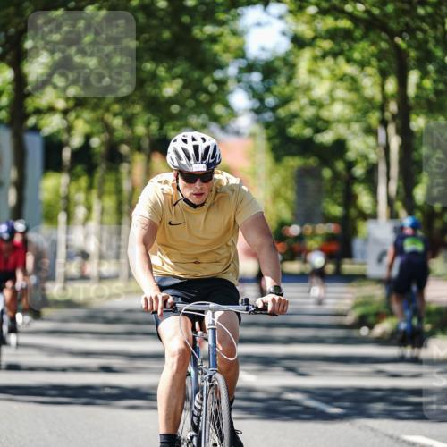 09.08.2026 - GEWOBA Citytriathlon Bremen Michael Burmester http://msf.ph/oto/9943451 09.08.2026 14:46:01 Radfahren 246, 332, 367, 451, 496, 524 meine-sportfotos.de