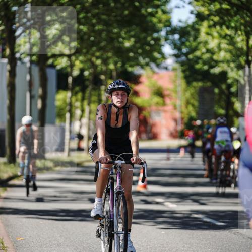 09.08.2026 - GEWOBA Citytriathlon Bremen Michael Burmester http://msf.ph/oto/9943455 09.08.2026 14:46:03 Radfahren 246, 332, 367, 451, 496, 524 meine-sportfotos.de