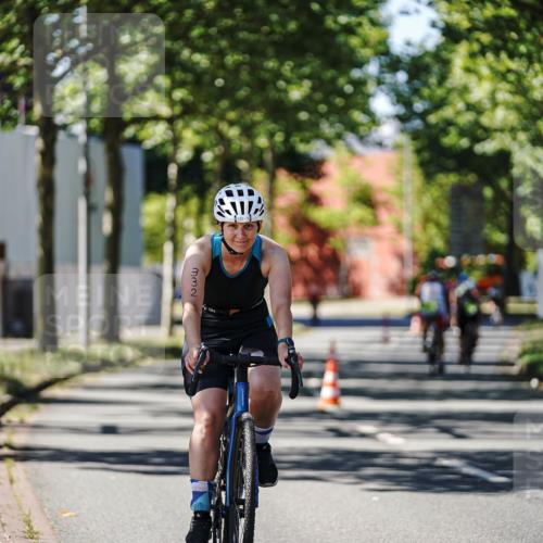 09.08.2026 - GEWOBA Citytriathlon Bremen Michael Burmester http://msf.ph/oto/9943460 09.08.2026 14:46:06 Radfahren 246, 332, 367, 496 meine-sportfotos.de
