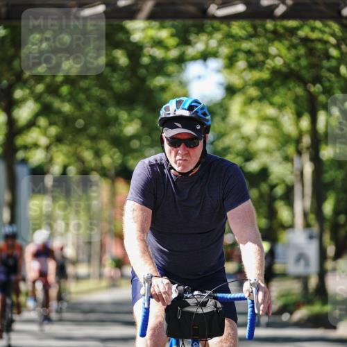 09.08.2026 - GEWOBA Citytriathlon Bremen Michael Burmester http://msf.ph/oto/9943476 09.08.2026 14:46:52 Radfahren 392, 414, 447, 464, 483, 488, 497, 506 meine-sportfotos.de