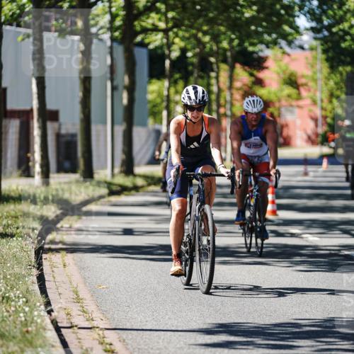 09.08.2026 - GEWOBA Citytriathlon Bremen Michael Burmester http://msf.ph/oto/9943480 09.08.2026 14:46:54 Radfahren 392, 414, 447, 464, 483, 488, 497, 506 meine-sportfotos.de