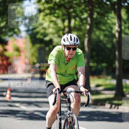 09.08.2026 - GEWOBA Citytriathlon Bremen Michael Burmester http://msf.ph/oto/9943489 09.08.2026 14:47:00 Radfahren 392, 414, 461, 464, 488, 506 meine-sportfotos.de