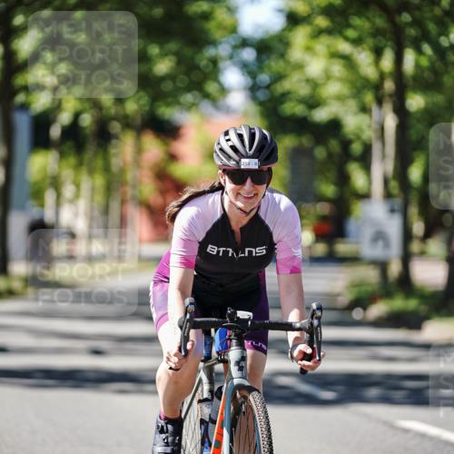 09.08.2026 - GEWOBA Citytriathlon Bremen Michael Burmester http://msf.ph/oto/9943495 09.08.2026 14:47:18 Radfahren 167, 298 meine-sportfotos.de