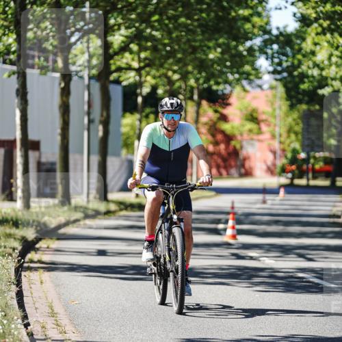 09.08.2026 - GEWOBA Citytriathlon Bremen Michael Burmester http://msf.ph/oto/9943545 09.08.2026 14:49:23 Radfahren 408 meine-sportfotos.de