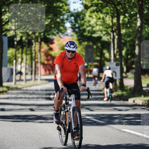 09.08.2026 - GEWOBA Citytriathlon Bremen Michael Burmester http://msf.ph/oto/9943558 09.08.2026 14:51:45 Radfahren 427 meine-sportfotos.de