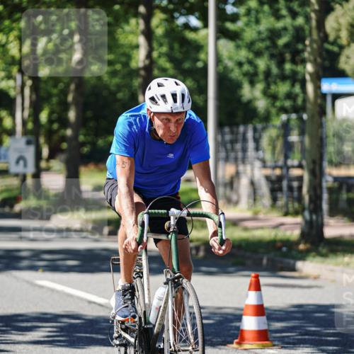 09.08.2026 - GEWOBA Citytriathlon Bremen Michael Burmester http://msf.ph/oto/9943570 09.08.2026 14:52:37 Radfahren 407, 445, 490 meine-sportfotos.de