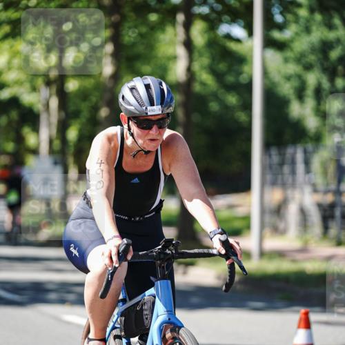 09.08.2026 - GEWOBA Citytriathlon Bremen Michael Burmester http://msf.ph/oto/9943575 09.08.2026 14:52:42 Radfahren 445, 490 meine-sportfotos.de