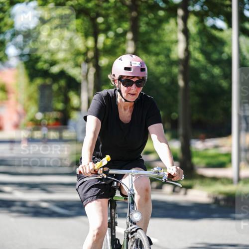 09.08.2026 - GEWOBA Citytriathlon Bremen Michael Burmester http://msf.ph/oto/9943582 09.08.2026 14:53:45 Radfahren 498 meine-sportfotos.de