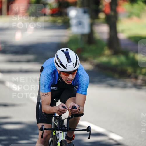 09.08.2026 - GEWOBA Citytriathlon Bremen Michael Burmester http://msf.ph/oto/9943626 09.08.2026 10:18:38 Radfahren 280, 302, 306 meine-sportfotos.de