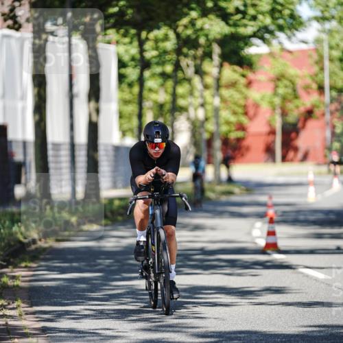 09.08.2026 - GEWOBA Citytriathlon Bremen Michael Burmester http://msf.ph/oto/9943664 09.08.2026 10:24:45 Radfahren 291, 314 meine-sportfotos.de