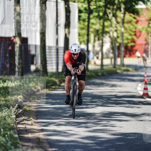 09.08.2026 - GEWOBA Citytriathlon Bremen Michael Burmester http://msf.ph/oto/9943702 09.08.2026 10:25:49 Radfahren 322, 372, 376 meine-sportfotos.de