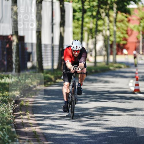 09.08.2026 - GEWOBA Citytriathlon Bremen Michael Burmester http://msf.ph/oto/9943704 09.08.2026 10:25:49 Radfahren 322, 372, 376 meine-sportfotos.de