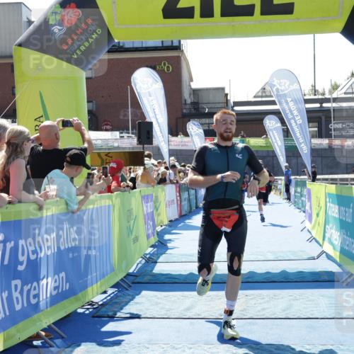 09.08.2026 - GEWOBA Citytriathlon Bremen Yannick Fuchs http://msf.ph/oto/9943819 09.08.2026 14:12:25 Ziel 545, 555, 587, 642, 763, 1126 meine-sportfotos.de