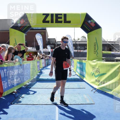 09.08.2026 - GEWOBA Citytriathlon Bremen Yannick Fuchs http://msf.ph/oto/9943859 09.08.2026 14:12:33 Ziel 555, 587, 618, 680, 763, 1126 meine-sportfotos.de