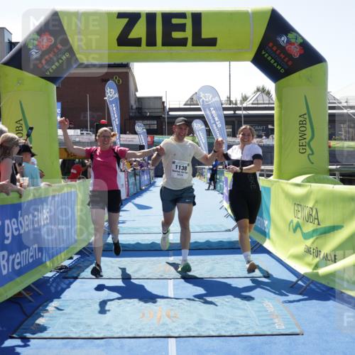 09.08.2026 - GEWOBA Citytriathlon Bremen Yannick Fuchs http://msf.ph/oto/9943936 09.08.2026 14:13:17 Ziel 1138 meine-sportfotos.de