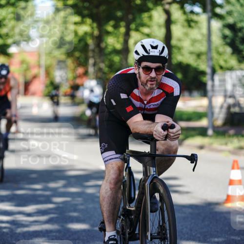 09.08.2026 - GEWOBA Citytriathlon Bremen Michael Burmester http://msf.ph/oto/9943955 09.08.2026 10:29:39 Radfahren 231, 295, 298, 300, 312, 328, 363, 364, 379, 403 meine-sportfotos.de
