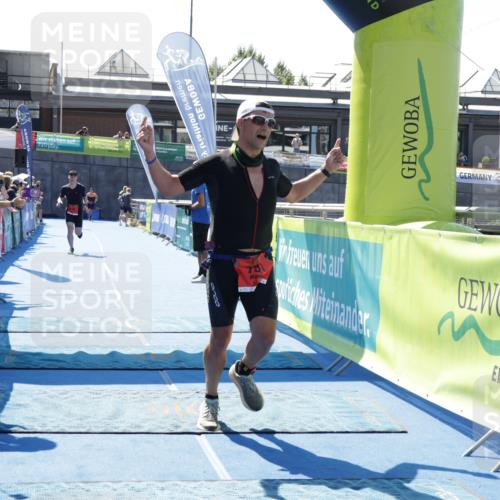 09.08.2026 - GEWOBA Citytriathlon Bremen Yannick Fuchs http://msf.ph/oto/9944007 09.08.2026 14:13:53 Ziel 548, 781, 788 meine-sportfotos.de