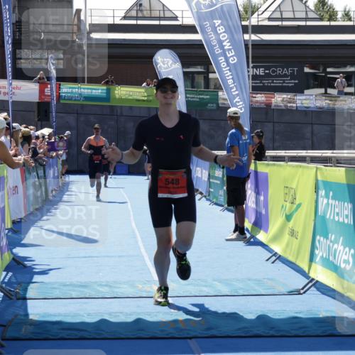 09.08.2026 - GEWOBA Citytriathlon Bremen Yannick Fuchs http://msf.ph/oto/9944014 09.08.2026 14:13:57 Ziel 548, 607, 781 meine-sportfotos.de