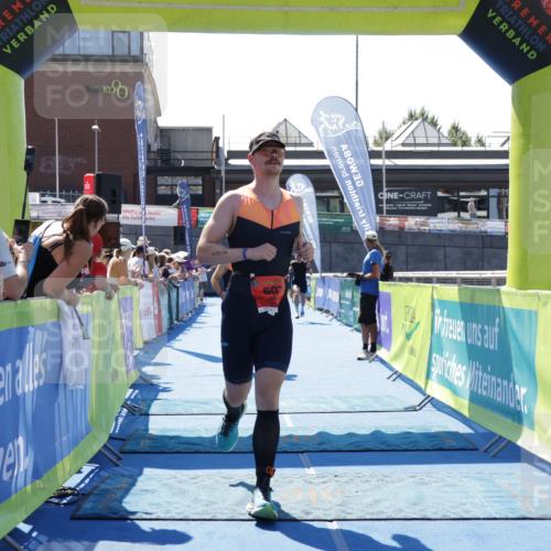 09.08.2026 - GEWOBA Citytriathlon Bremen Yannick Fuchs http://msf.ph/oto/9944036 09.08.2026 14:14:03 Ziel 597, 607, 1145 meine-sportfotos.de