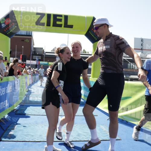 09.08.2026 - GEWOBA Citytriathlon Bremen Yannick Fuchs http://msf.ph/oto/9944092 09.08.2026 14:14:15 Ziel 759, 1130 meine-sportfotos.de