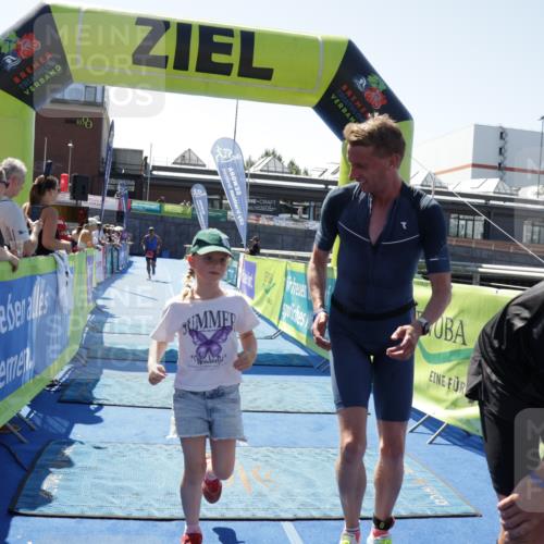 09.08.2026 - GEWOBA Citytriathlon Bremen Yannick Fuchs http://msf.ph/oto/9944115 09.08.2026 14:14:21 Ziel 759, 862, 1130 meine-sportfotos.de