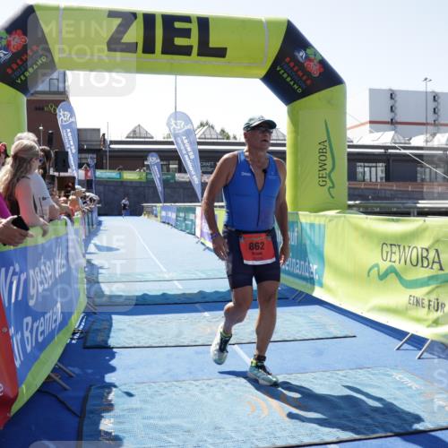 09.08.2026 - GEWOBA Citytriathlon Bremen Yannick Fuchs http://msf.ph/oto/9944128 09.08.2026 14:14:28 Ziel 862 meine-sportfotos.de
