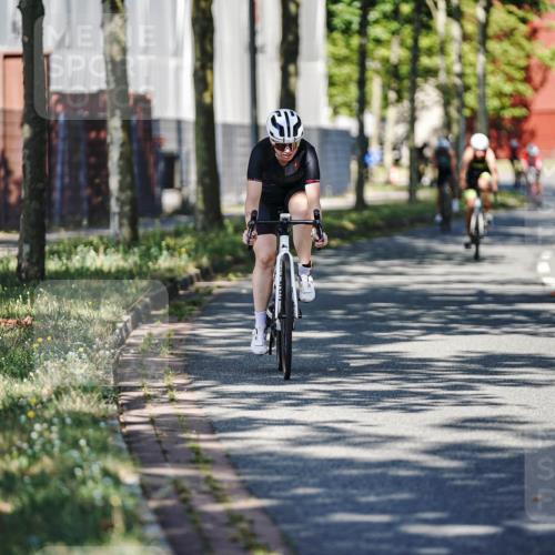 09.08.2026 - GEWOBA Citytriathlon Bremen Michael Burmester http://msf.ph/oto/9944145 09.08.2026 10:31:24 Radfahren 304, 365, 454, 472 meine-sportfotos.de