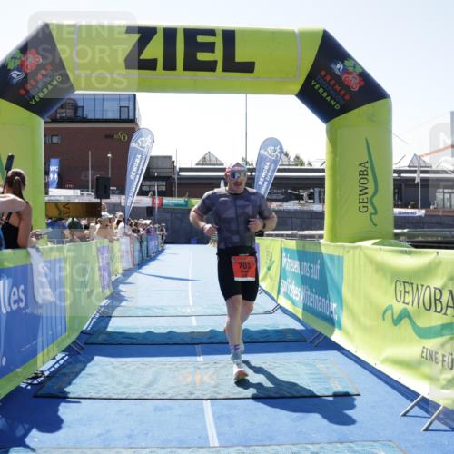 09.08.2026 - GEWOBA Citytriathlon Bremen Yannick Fuchs http://msf.ph/oto/9944171 09.08.2026 14:14:52 Ziel 703 meine-sportfotos.de