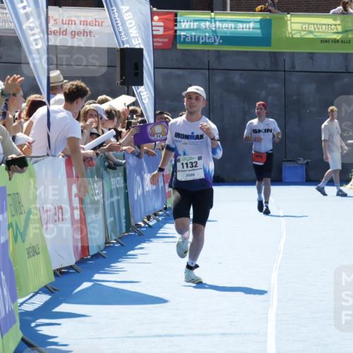 09.08.2026 - GEWOBA Citytriathlon Bremen Yannick Fuchs http://msf.ph/oto/9944208 09.08.2026 14:15:46 Ziel 1132 meine-sportfotos.de