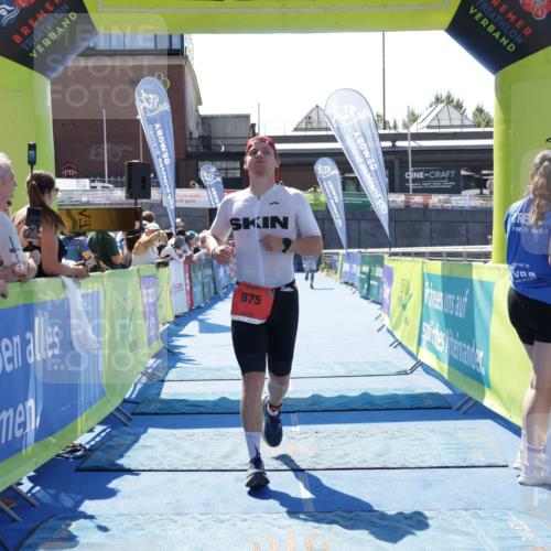 09.08.2026 - GEWOBA Citytriathlon Bremen Yannick Fuchs http://msf.ph/oto/9944234 09.08.2026 14:15:56 Ziel 875, 1123 meine-sportfotos.de