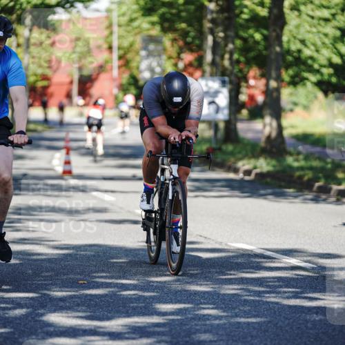 09.08.2026 - GEWOBA Citytriathlon Bremen Michael Burmester http://msf.ph/oto/9944289 09.08.2026 10:32:30 Radfahren 39, 131, 239, 249, 324, 385, 445 meine-sportfotos.de