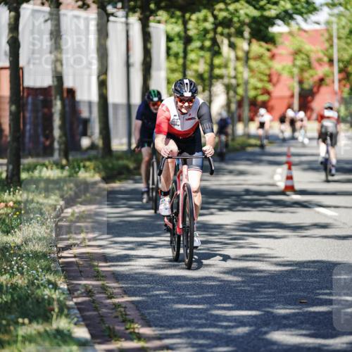 09.08.2026 - GEWOBA Citytriathlon Bremen Michael Burmester http://msf.ph/oto/9944306 09.08.2026 10:32:42 Radfahren 7, 39, 131, 303, 305, 324, 330, 374, 385, 452, 515 meine-sportfotos.de