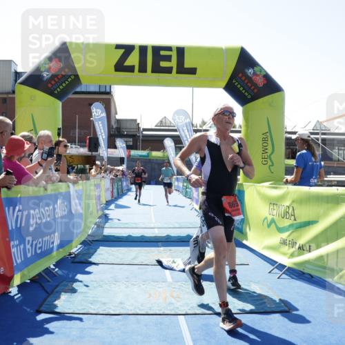 09.08.2026 - GEWOBA Citytriathlon Bremen Yannick Fuchs http://msf.ph/oto/9944309 09.08.2026 14:16:10 Ziel 639, 869, 1016, 1016, 1118 meine-sportfotos.de