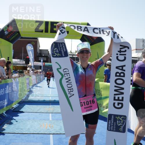 09.08.2026 - GEWOBA Citytriathlon Bremen Yannick Fuchs http://msf.ph/oto/9944337 09.08.2026 14:16:21 Ziel 654, 846 meine-sportfotos.de
