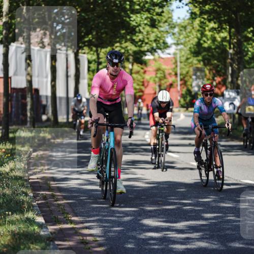 09.08.2026 - GEWOBA Citytriathlon Bremen Michael Burmester http://msf.ph/oto/9944384 09.08.2026 10:33:01 Radfahren 1, 83, 103, 173, 305, 353, 370, 413, 419, 453, 457, 486, 493, 503, 508, 526 meine-sportfotos.de