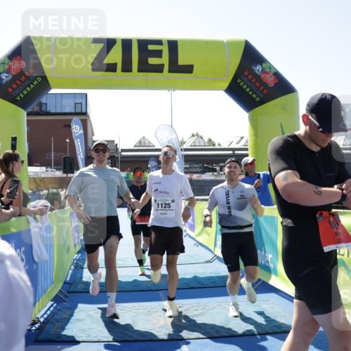 09.08.2026 - GEWOBA Citytriathlon Bremen Yannick Fuchs http://msf.ph/oto/9944407 09.08.2026 14:16:41 Ziel 619, 645, 749, 1125 meine-sportfotos.de