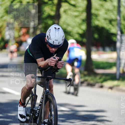 09.08.2026 - GEWOBA Citytriathlon Bremen Michael Burmester http://msf.ph/oto/9944445 09.08.2026 10:33:22 Radfahren 63, 177, 285, 302, 331, 410, 433, 483, 484 meine-sportfotos.de