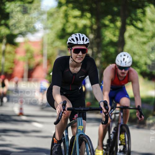 09.08.2026 - GEWOBA Citytriathlon Bremen Michael Burmester http://msf.ph/oto/9944454 09.08.2026 10:33:24 Radfahren 177, 282, 285, 302, 331, 410, 433, 483, 484 meine-sportfotos.de