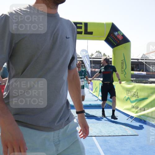 09.08.2026 - GEWOBA Citytriathlon Bremen Yannick Fuchs http://msf.ph/oto/9944604 09.08.2026 14:18:47 Ziel 1159 meine-sportfotos.de