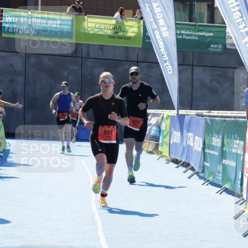 09.08.2026 - GEWOBA Citytriathlon Bremen Yannick Fuchs http://msf.ph/oto/9944664 09.08.2026 14:19:08 Ziel 578, 596, 897 meine-sportfotos.de