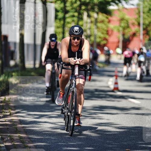 09.08.2026 - GEWOBA Citytriathlon Bremen Michael Burmester http://msf.ph/oto/9944718 09.08.2026 10:35:20 Radfahren 3, 27, 129, 143, 169, 175, 195, 243, 326, 436, 440, 446, 467, 473, 476, 487, 527 meine-sportfotos.de