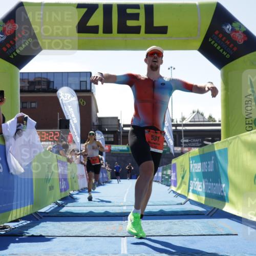 09.08.2026 - GEWOBA Citytriathlon Bremen Yannick Fuchs http://msf.ph/oto/9944736 09.08.2026 14:19:44 Ziel 591, 938 meine-sportfotos.de