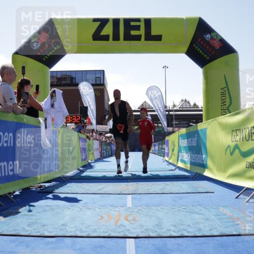 09.08.2026 - GEWOBA Citytriathlon Bremen Yannick Fuchs http://msf.ph/oto/9944764 09.08.2026 14:19:55 Ziel 758, 895 meine-sportfotos.de