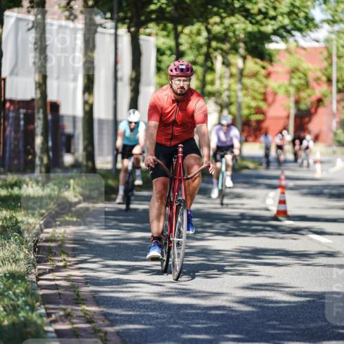 09.08.2026 - GEWOBA Citytriathlon Bremen Michael Burmester http://msf.ph/oto/9944922 09.08.2026 10:36:31 Radfahren 19, 21, 135, 139, 163, 179, 191, 211, 223, 225, 233 meine-sportfotos.de