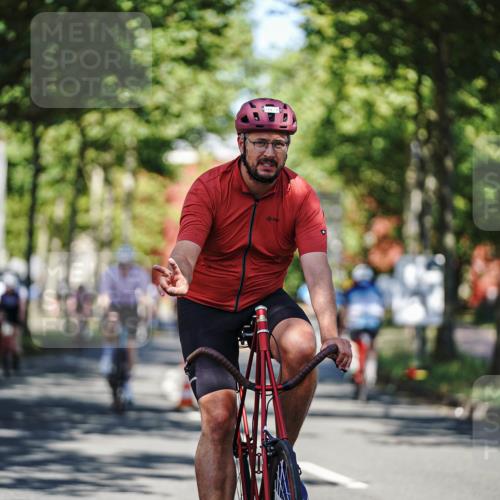 09.08.2026 - GEWOBA Citytriathlon Bremen Michael Burmester http://msf.ph/oto/9944928 09.08.2026 10:36:32 Radfahren 19, 21, 135, 139, 163, 179, 191, 211, 223, 225, 233, 426 meine-sportfotos.de